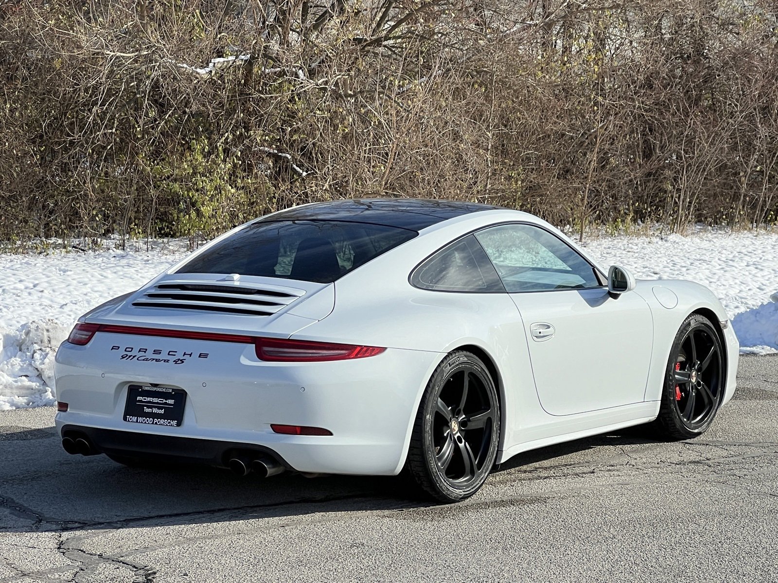Certified 2015 Porsche 911 Carrera 4S image 6