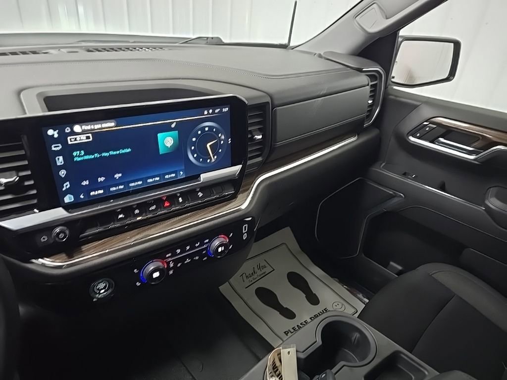 Used 2023 Chevrolet Silverado 1500 RST image 26