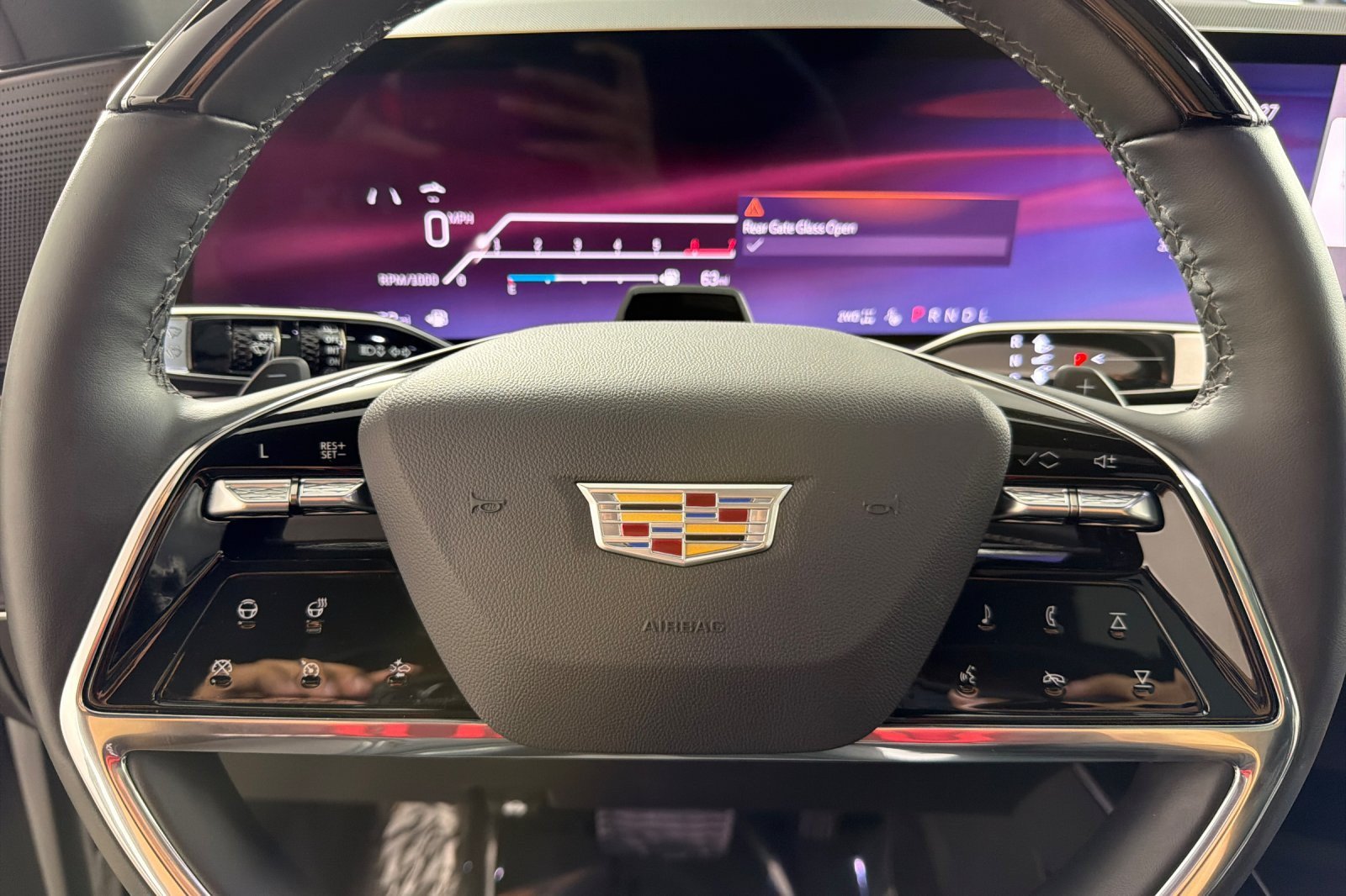 Used 2025 Cadillac Escalade Sport w/ LPO, ONYX Package AWD/4WD image 22