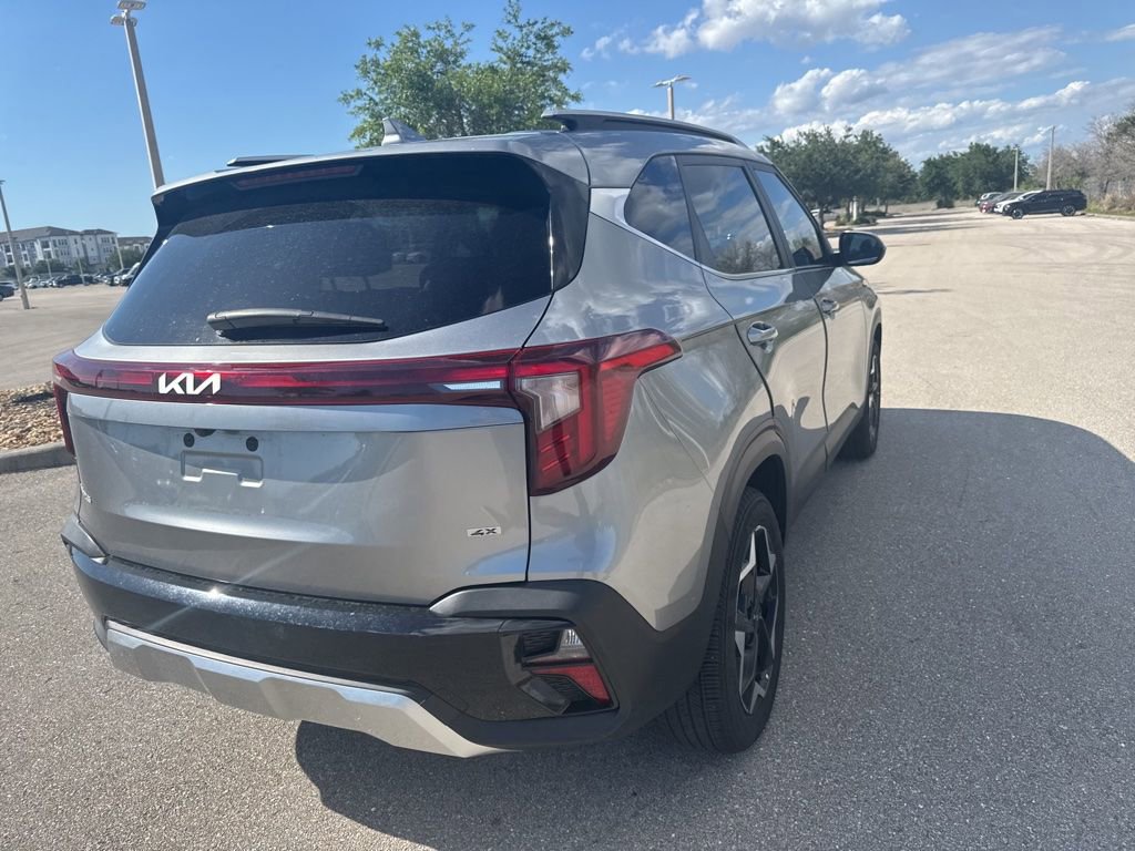Certified 2024 Kia Seltos EX AWD/4WD image 10
