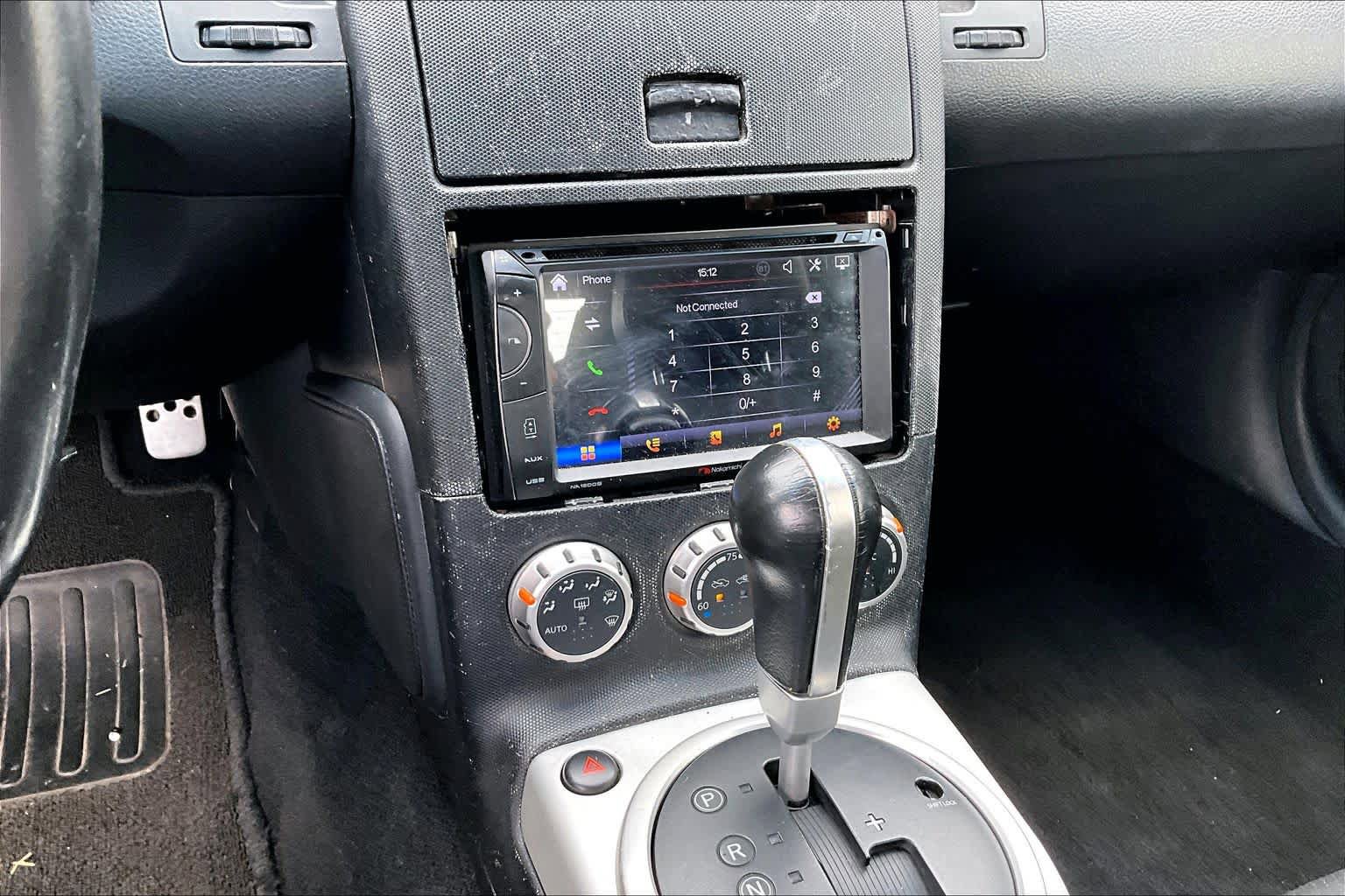 Used 2008 Nissan 350Z Touring RWD image 22