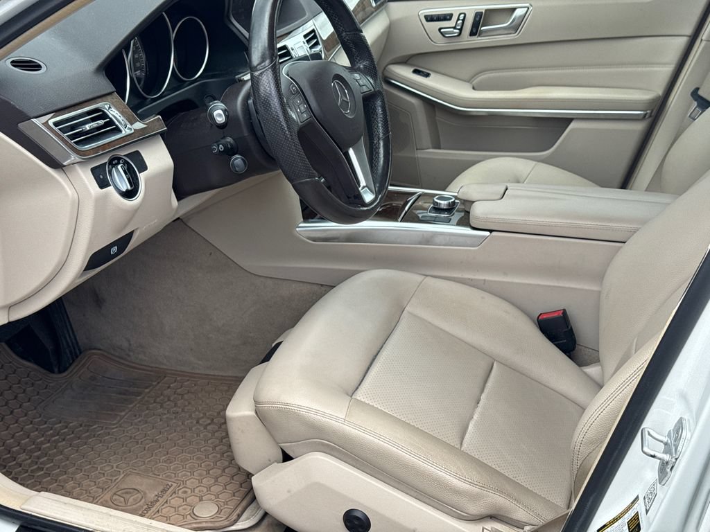 Used 2016 Mercedes-Benz E 350 4MATIC Sedan image 11