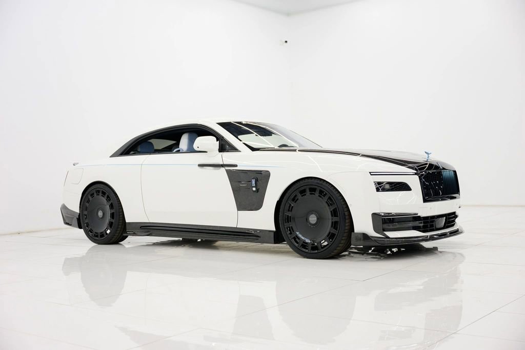 Used 2025 Rolls-Royce Spectre AWD/4WD image 5