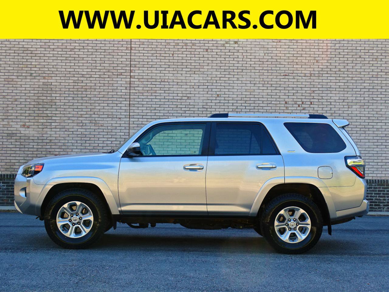 Used 2024 Toyota 4Runner SR5 RWD image 6