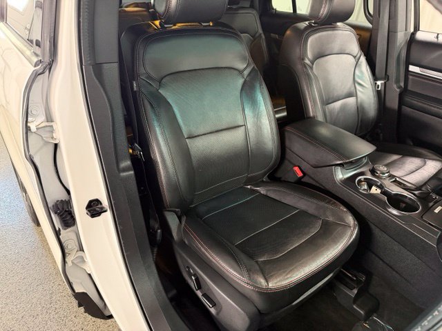 Used 2016 Ford Explorer Sport AWD/4WD image 22