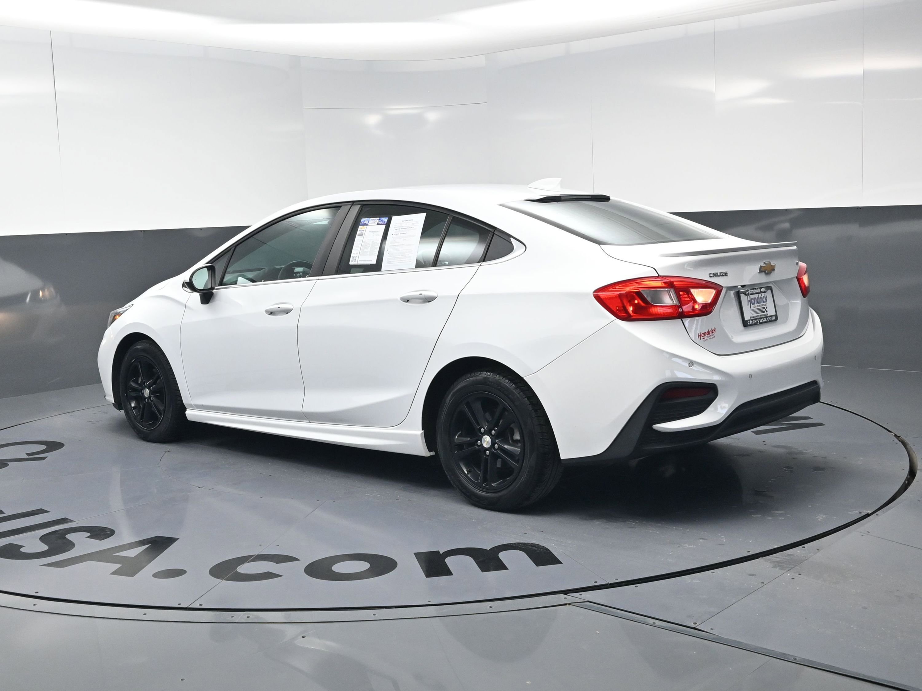 Used 2016 Chevrolet Cruze LT w/ Convenience Package image 7