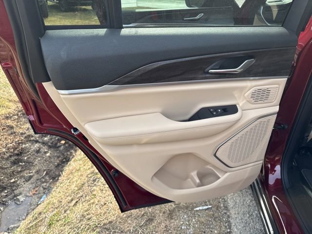 New 2026 Jeep Grand Cherokee Limited AWD/4WD image 19