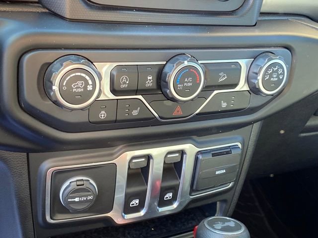 Used 2020 Jeep Wrangler Sport S image 14