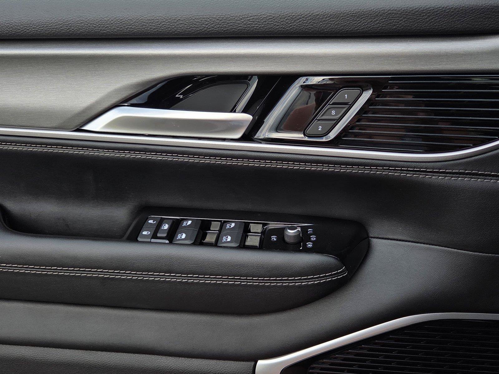 New 2026 Jeep Grand Wagoneer Limited AWD/4WD image 22
