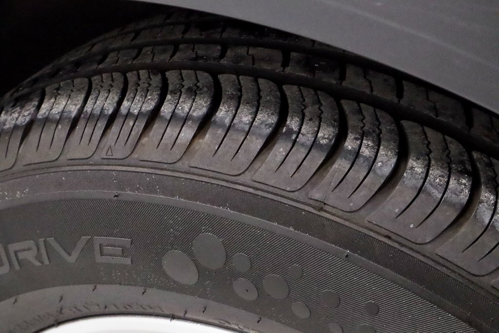 Used 2019 Kia Sorento LX image 19