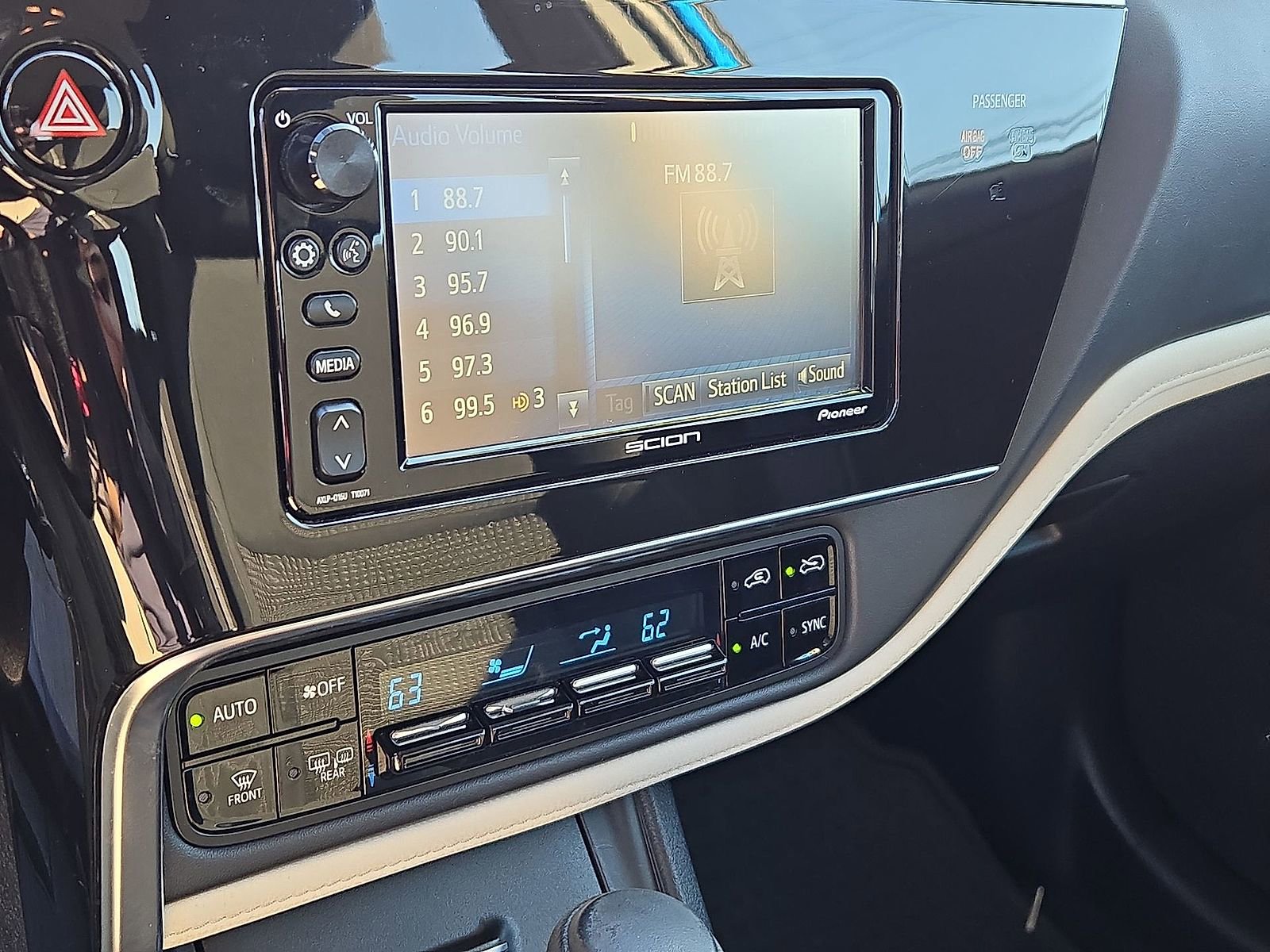 Used 2016 Scion iM image 20