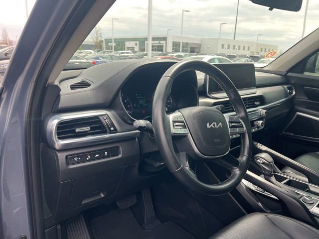 Used 2022 Kia Telluride S AWD/4WD image 9