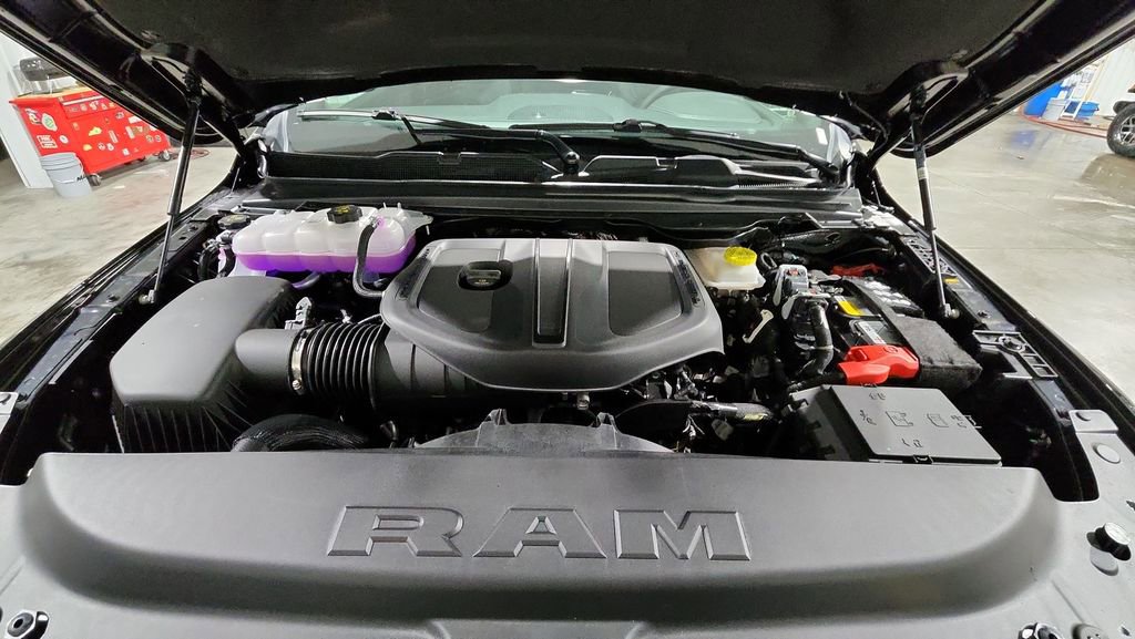 New 2026 RAM 1500 Laramie w/ Laramie Preferred Package AWD/4WD image 31