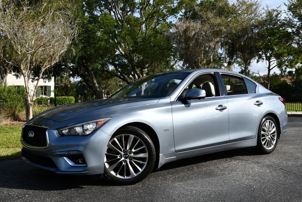 Used 2018 INFINITI Q50 Luxe w/ Sensory Package (Luxe) RWD image 23