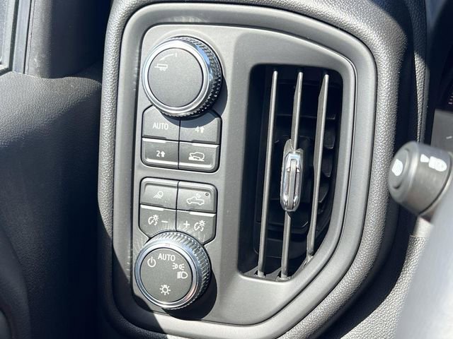 New 2026 GMC Sierra 1500 Pro w/ Pro Value Package image 16