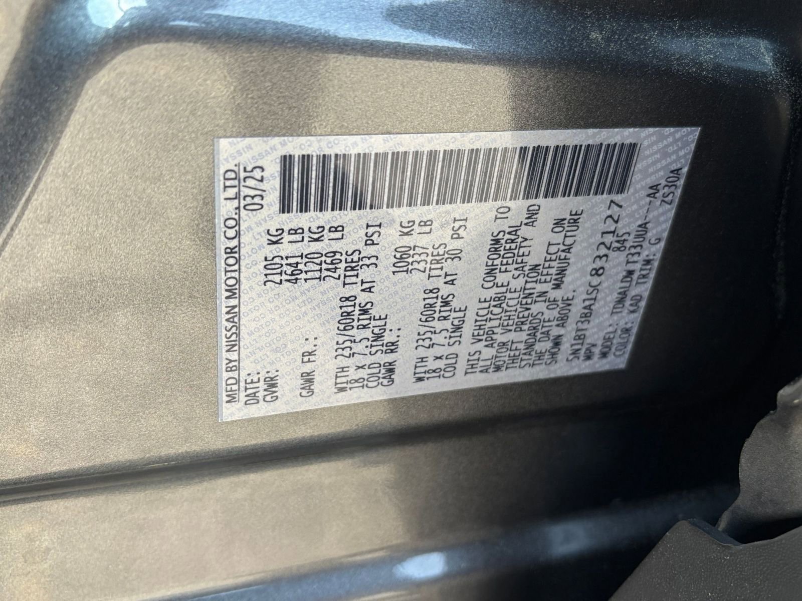 Used 2025 Nissan Rogue SV FWD image 36