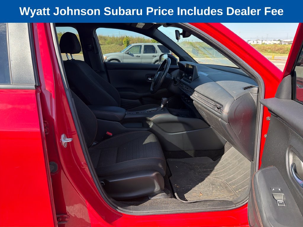 Used 2024 Honda HR-V Sport image 37