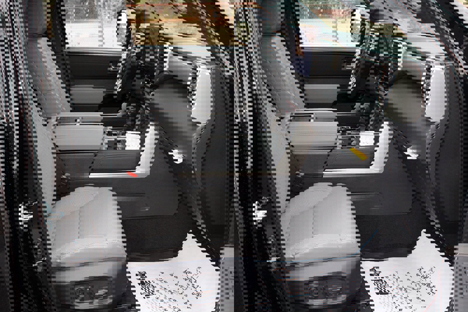 New 2025 Toyota Tundra Limited image 12