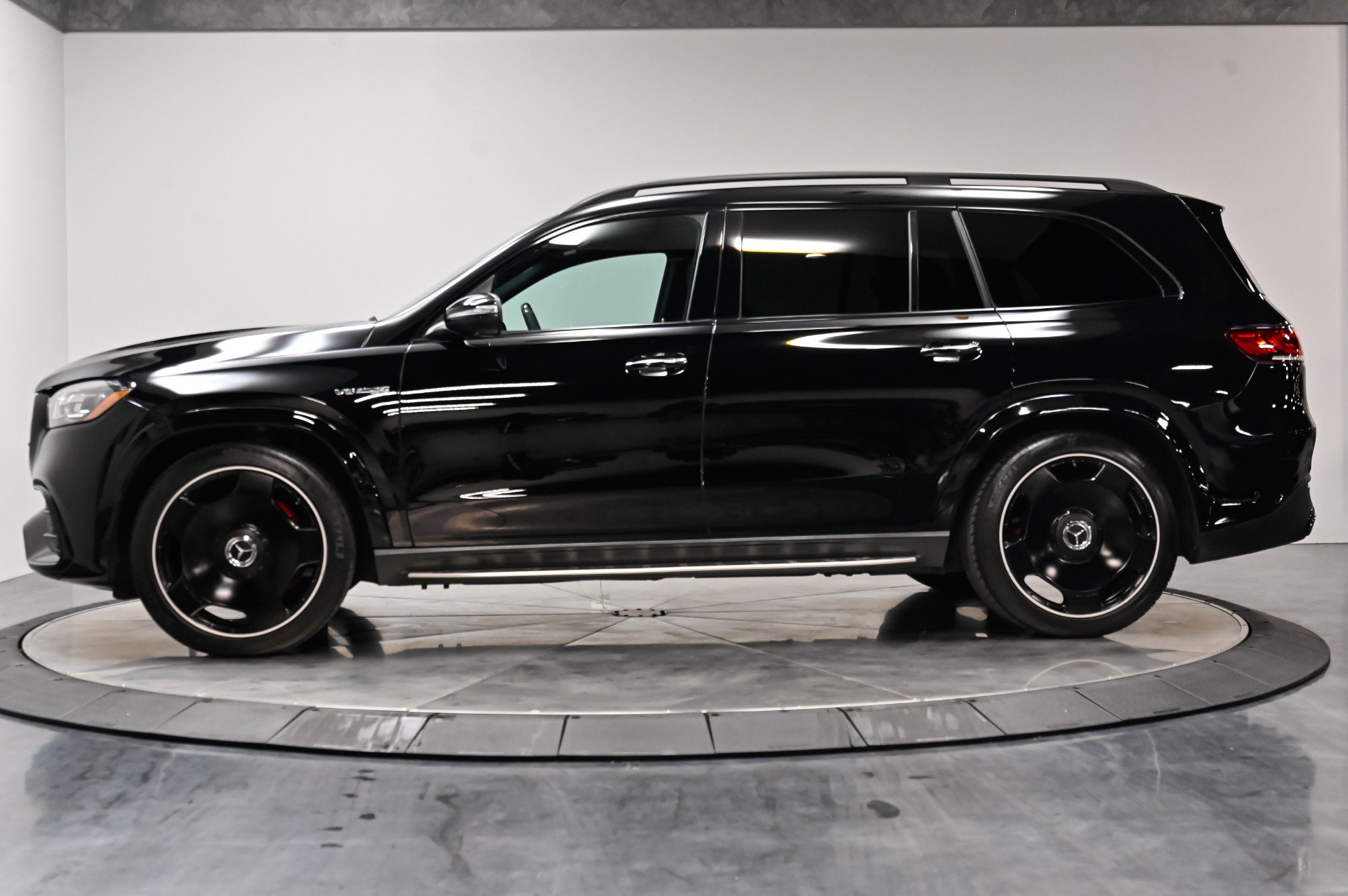 Used 2021 Mercedes-Benz GLS 63 AMG 4MATIC image 14