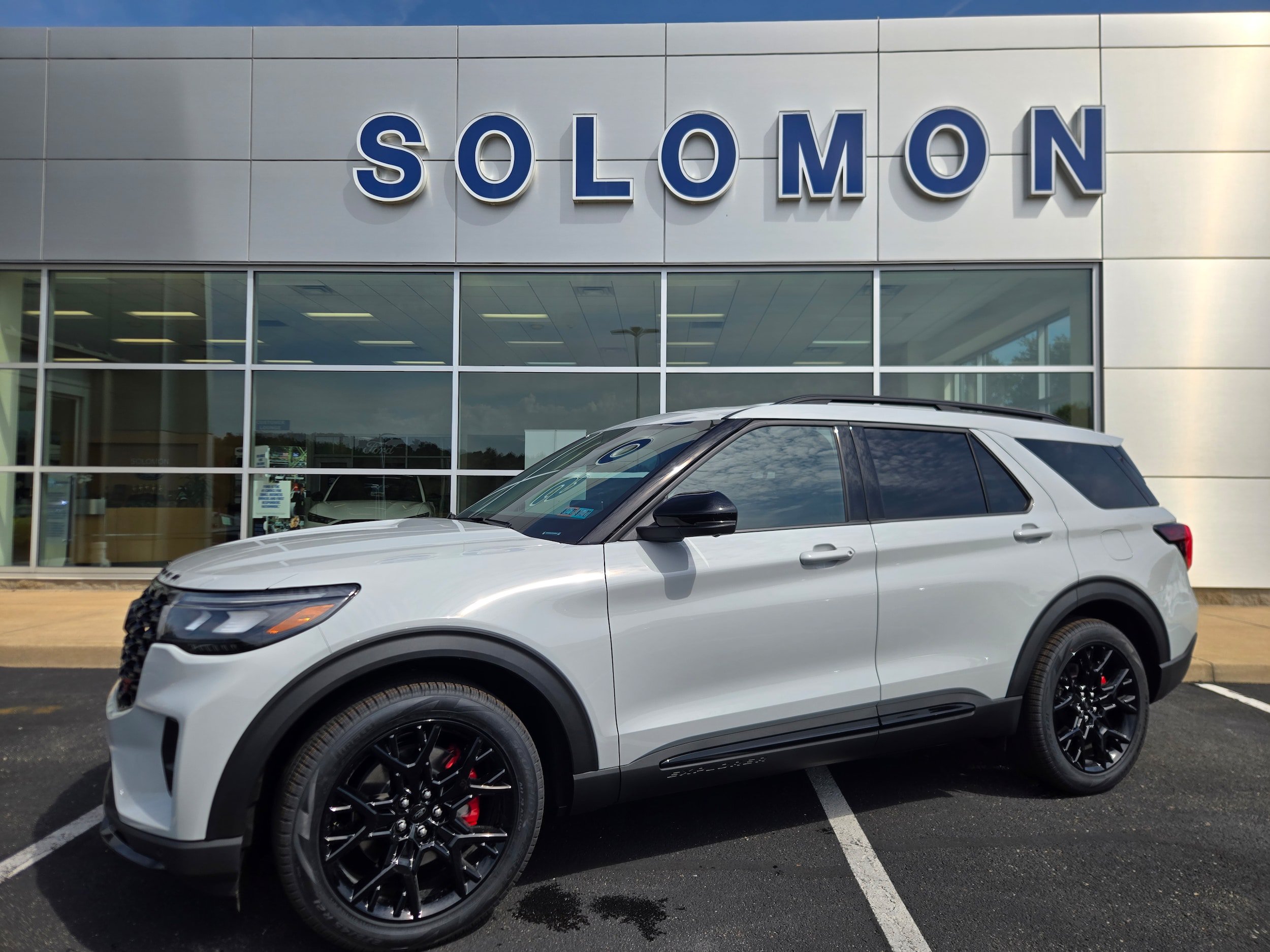 New 2027 Ford Explorer ST w/ Sun And Sound Package