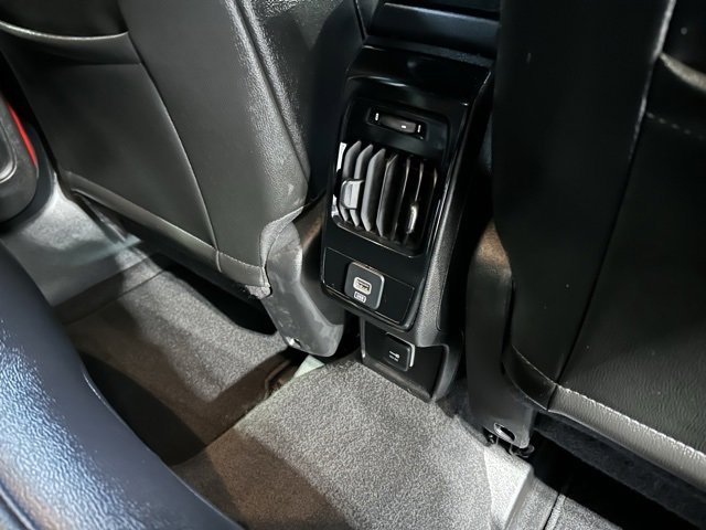 Used 2025 Jeep Compass Limited image 16