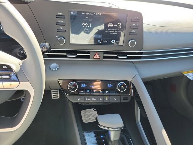 New 2026 Hyundai Elantra SEL Sport FWD image 13