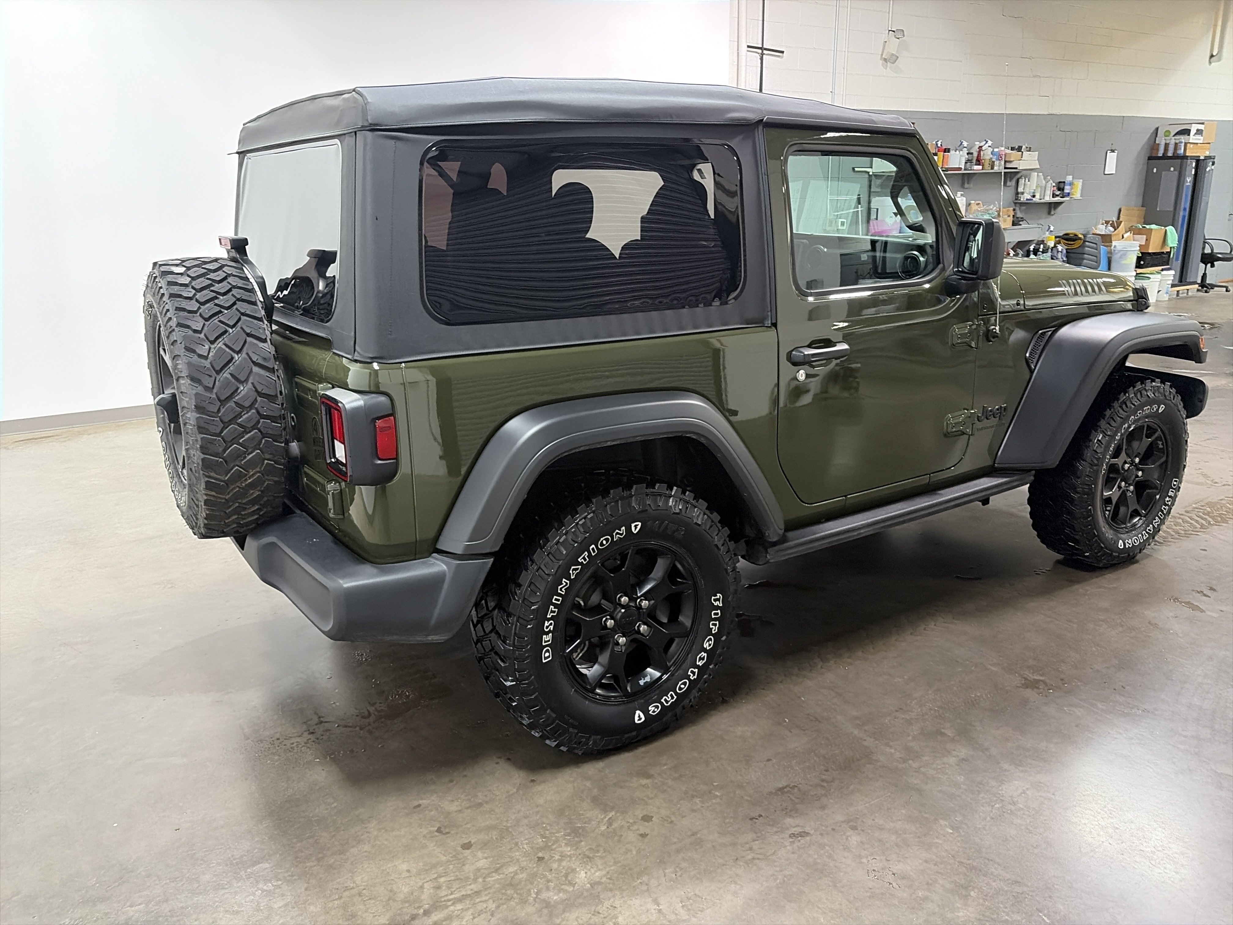 Used 2022 Jeep Wrangler Sport AWD/4WD image 3