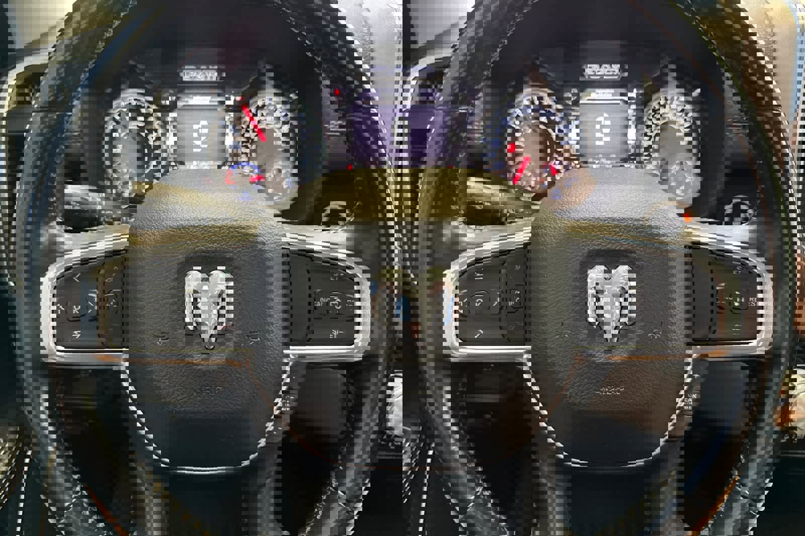 Used 2022 RAM 1500 Laramie w/ Off Road Group image 23