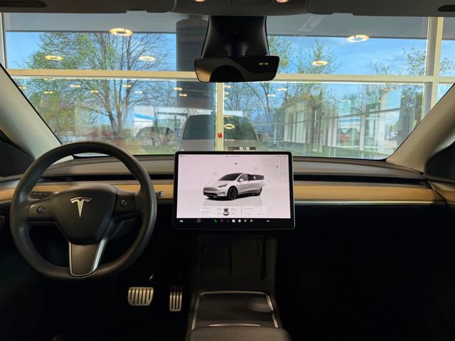 Used 2023 Tesla Model Y Performance AWD/4WD image 39