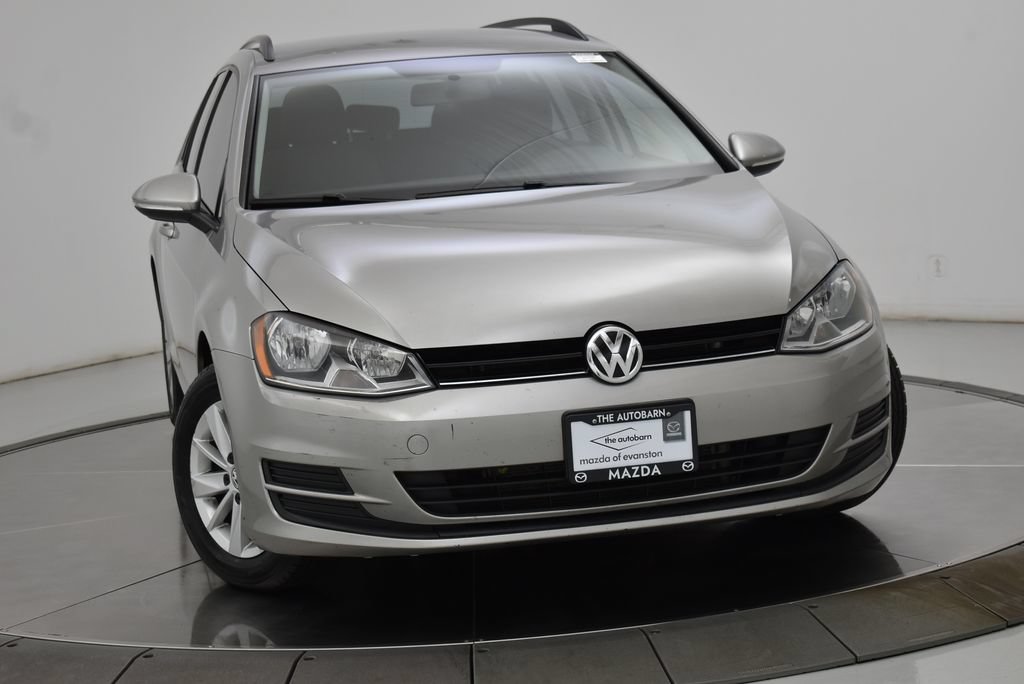 Used 2016 Volkswagen Golf S FWD image 4