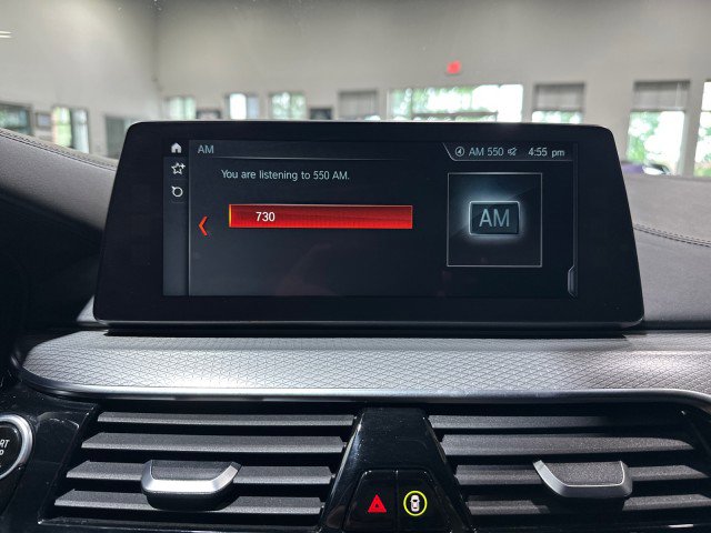Used 2018 BMW 540i xDrive w/ M Sport Package AWD/4WD image 59