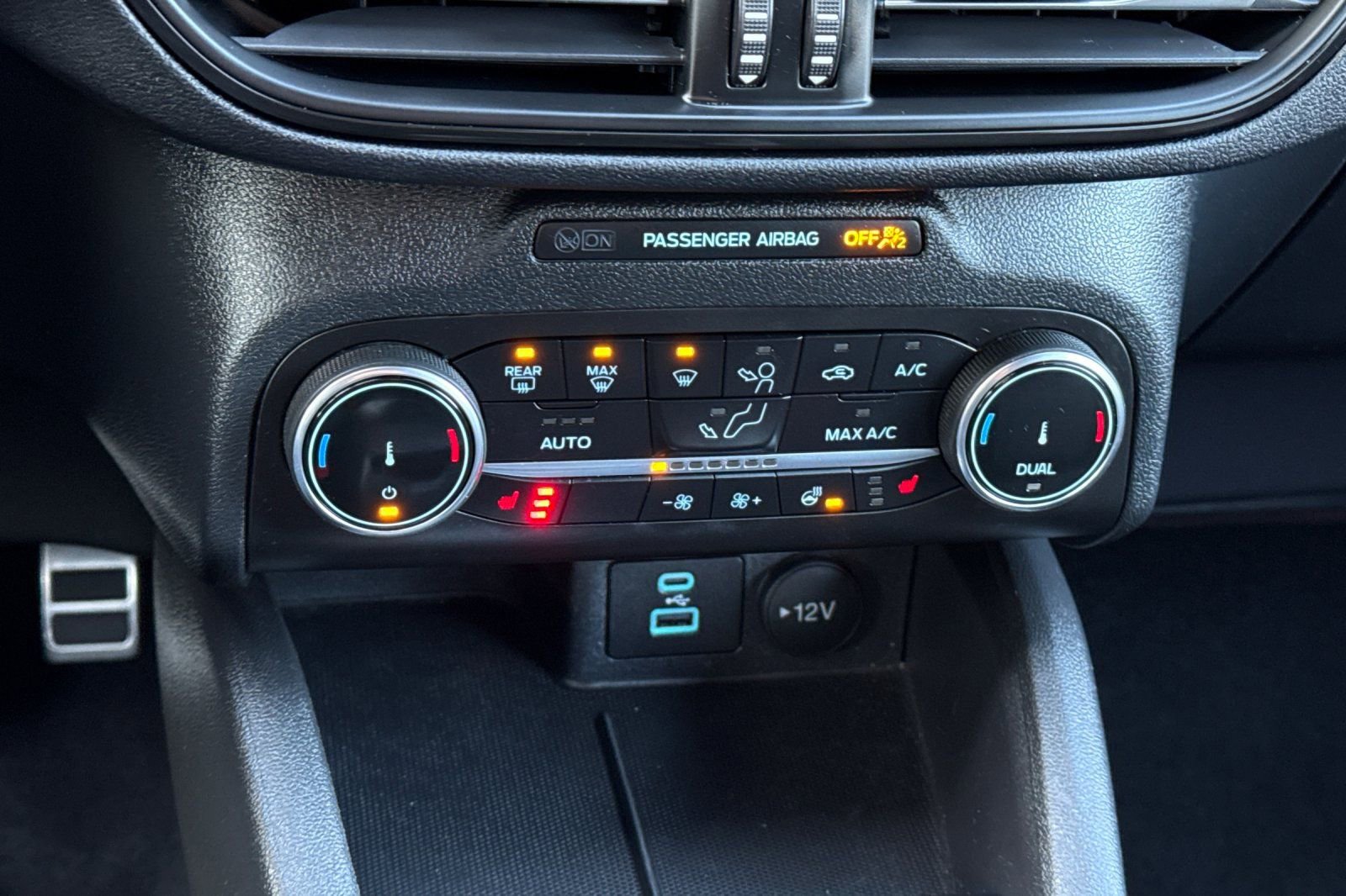 Certified 2023 Ford Escape ST-Line image 21