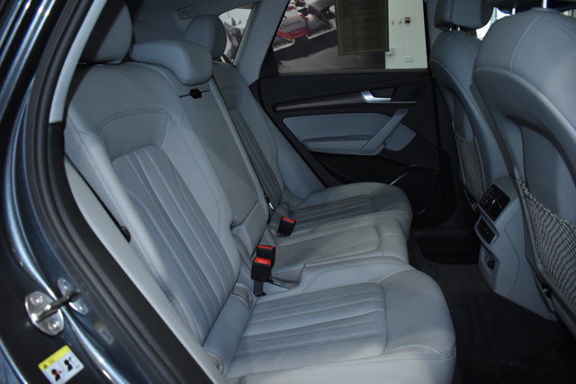 Used 2023 Audi Q5 2.0T Premium w/ Convenience Package image 28