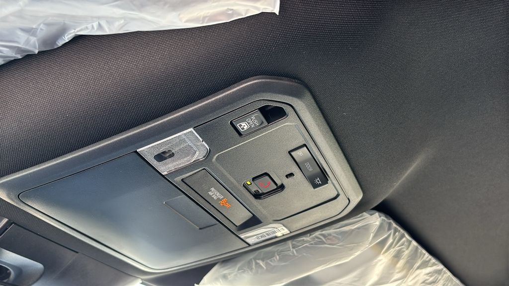 New 2026 Toyota Tundra Limited AWD/4WD image 24