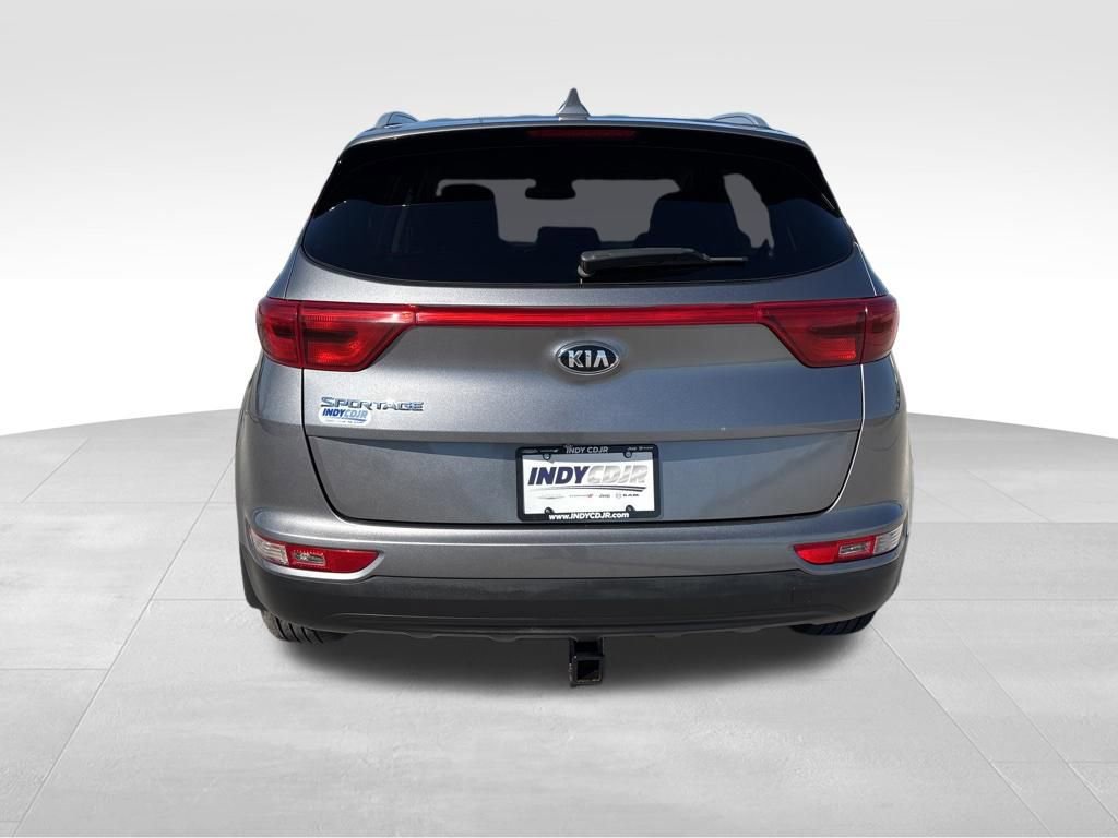 Used 2018 Kia Sportage LX w/ LX Popular Package image 5