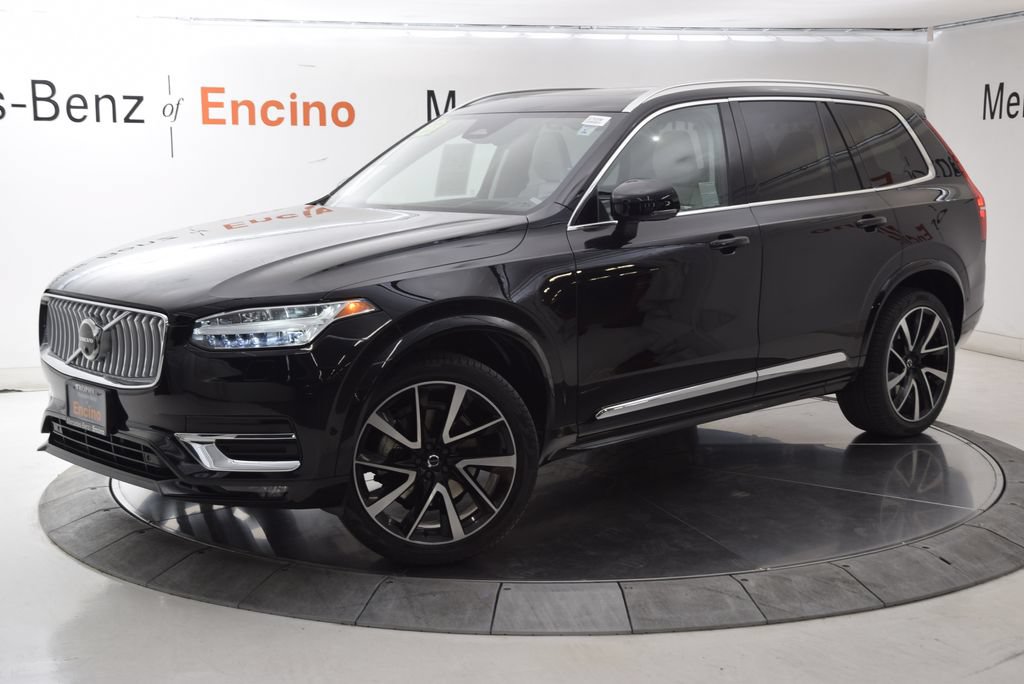 Used 2023 Volvo XC90 B5 Plus w/ Protection Package Premier AWD/4WD image 2