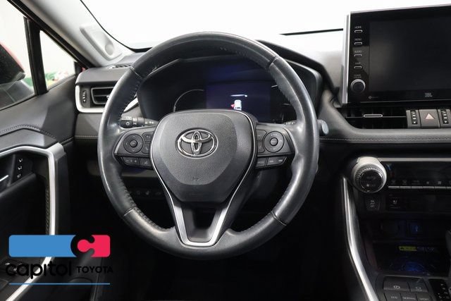 Used 2022 Toyota RAV4 Limited AWD/4WD image 15