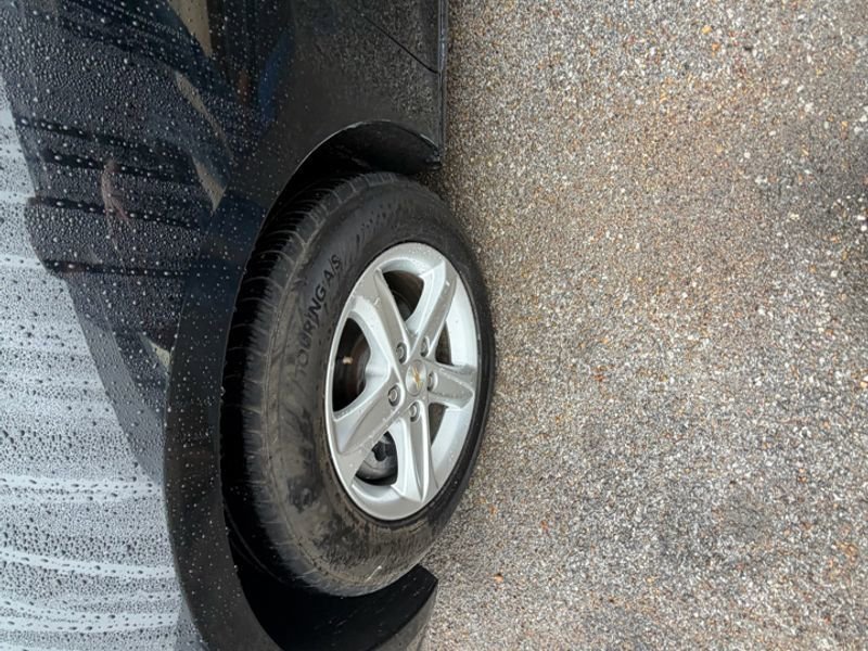 Used 2023 Chevrolet Malibu LT image 7