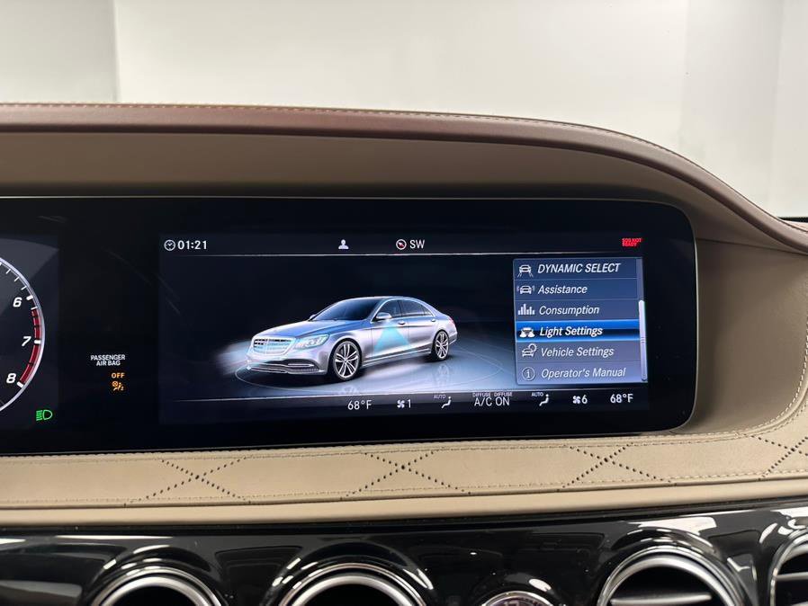 Used 2018 Mercedes-Benz S 560 4MATIC Sedan w/ AMG Line Exterior image 61