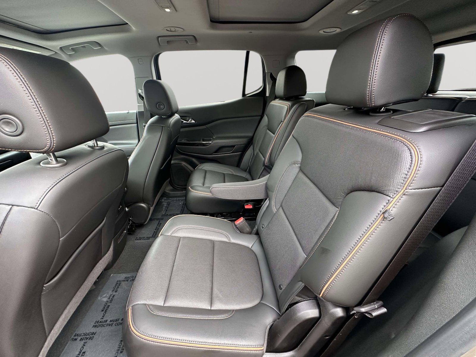 Certified 2022 GMC Acadia AT4 w/ Technology Package image 34