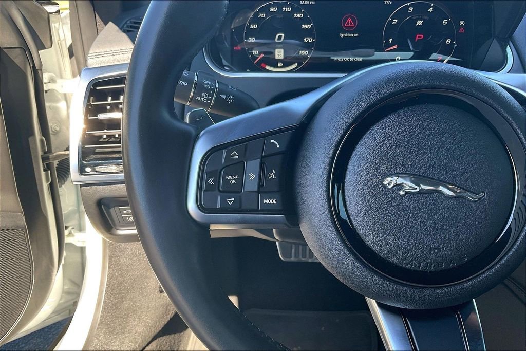 Used 2022 Jaguar F-TYPE R-Dynamic image 10