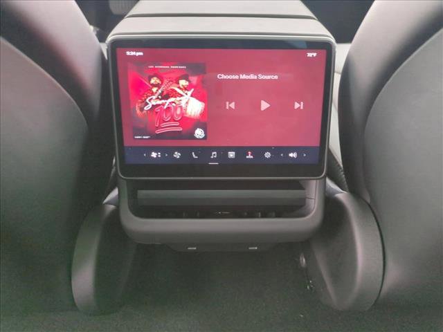 Used 2025 Tesla Model 3 Long Range image 18