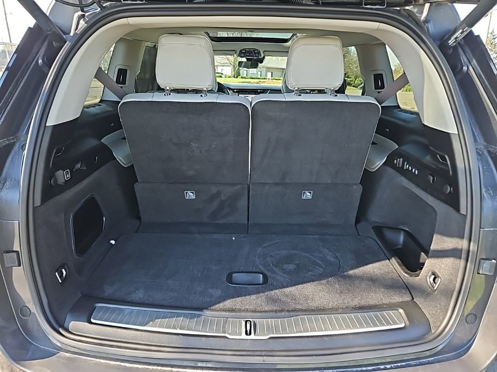 Used 2022 Jeep Grand Cherokee L Overland w/ Luxury Tech Group IV image 11