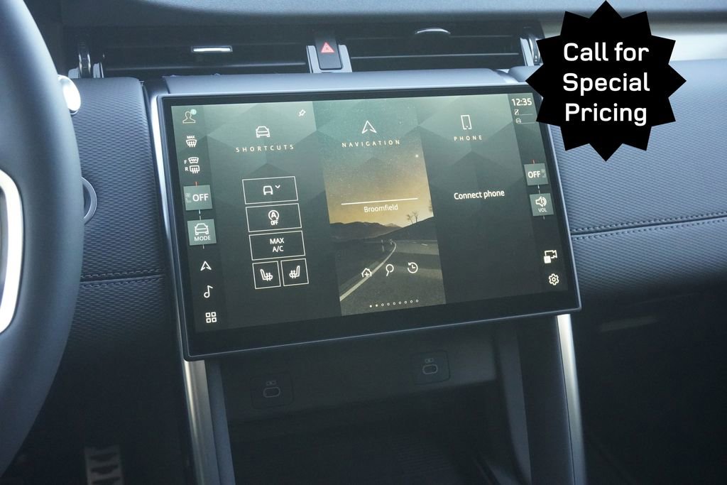 New 2025 Land Rover Discovery Sport Dynamic SE AWD/4WD image 15