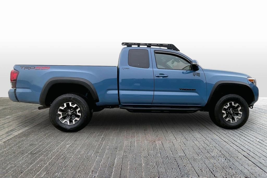 Used 2019 Toyota Tacoma TRD Off-Road image 8
