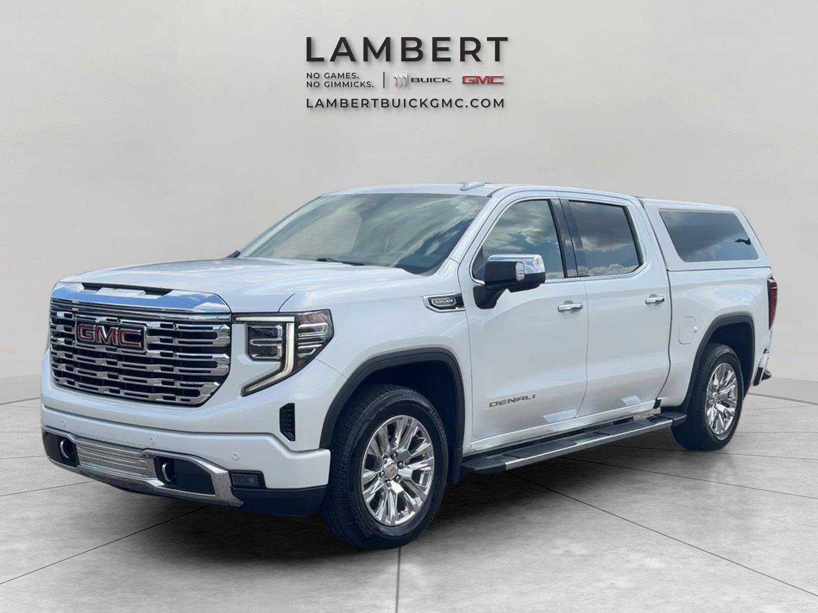 Used 2024 GMC Sierra 1500 Denali w/ Technology Package AWD/4WD image 1
