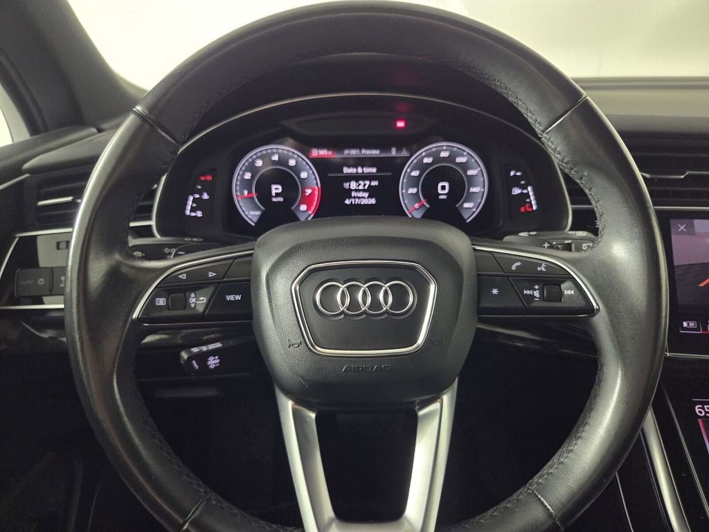 Used 2021 Audi Q7 2.0T Premium w/ Convenience Package AWD/4WD image 14