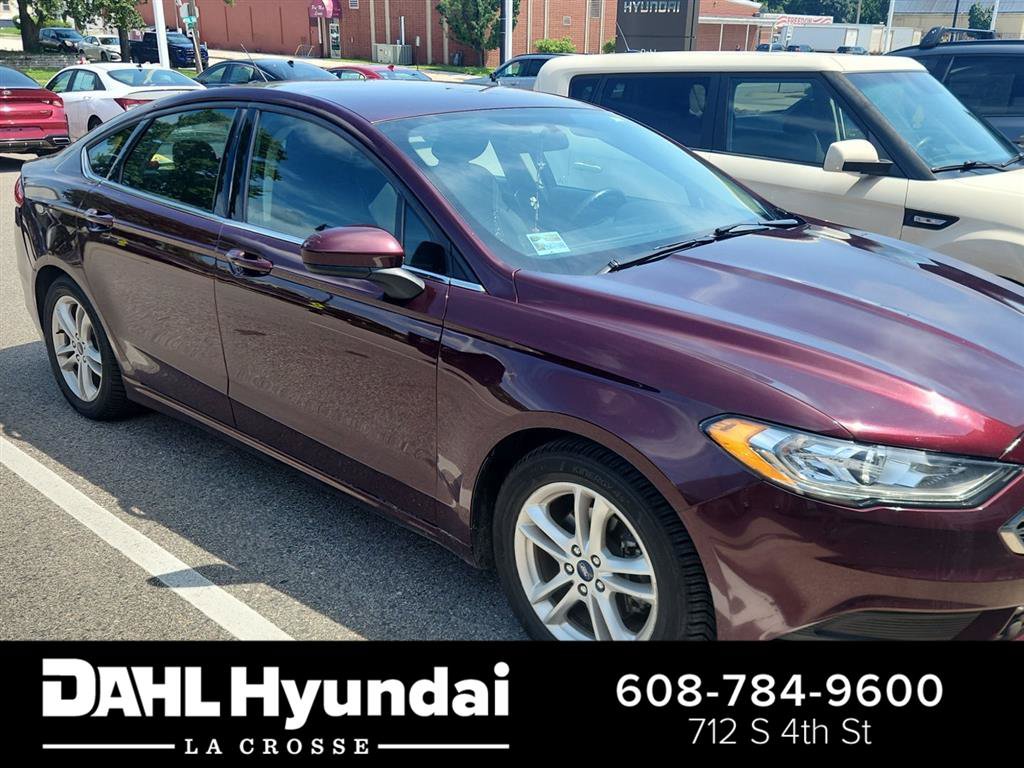Used 2018 Ford Fusion SE w/ Fusion SE Technology Package