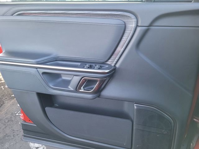 Used 2023 Rivian R1S Adventure image 13