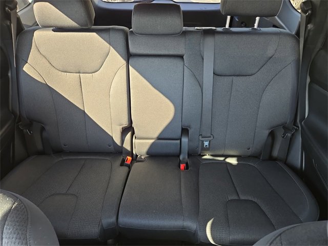 Used 2023 Hyundai Santa Fe SEL image 35